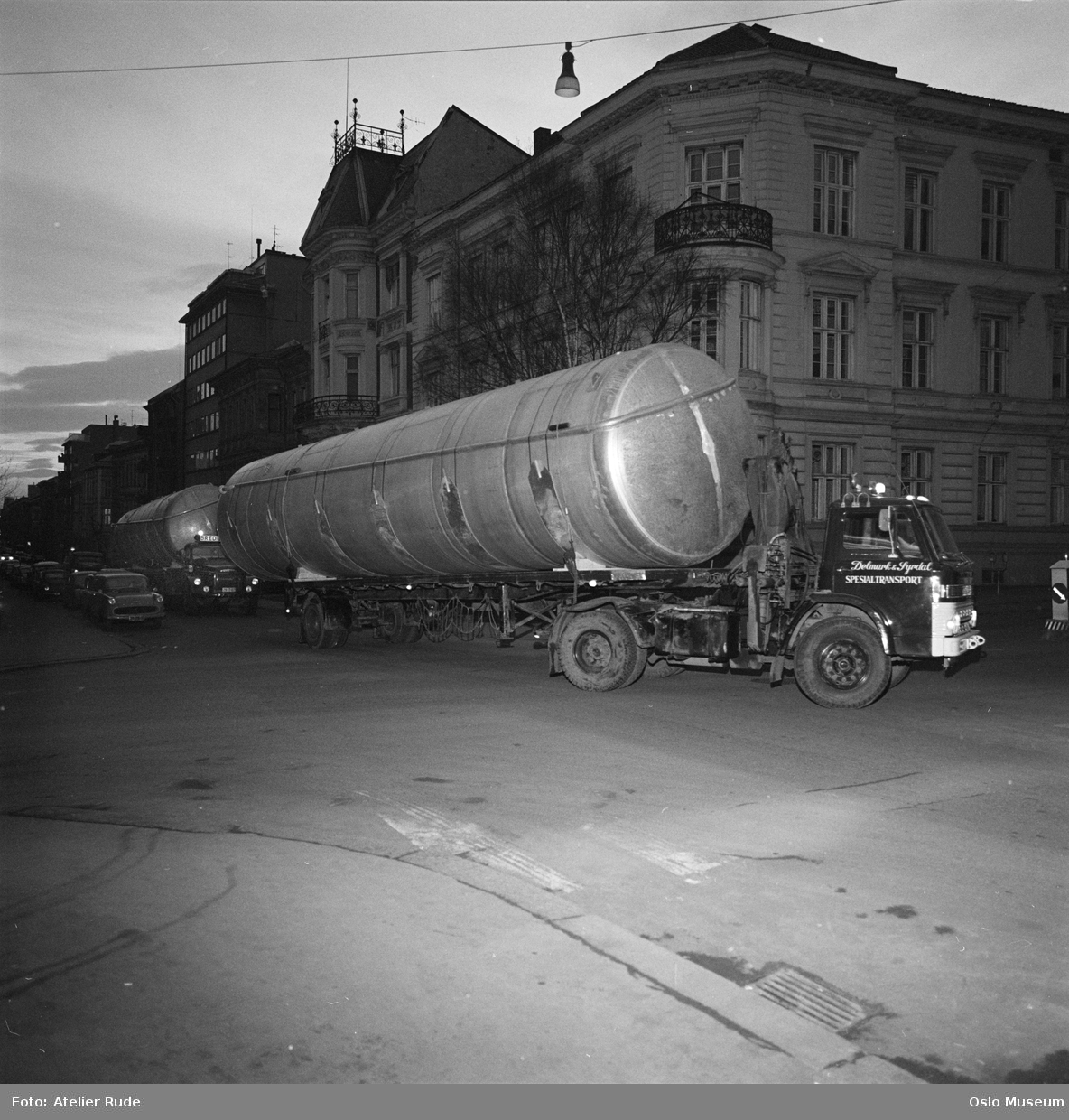 Transport av øltankene i Oslo nattestid